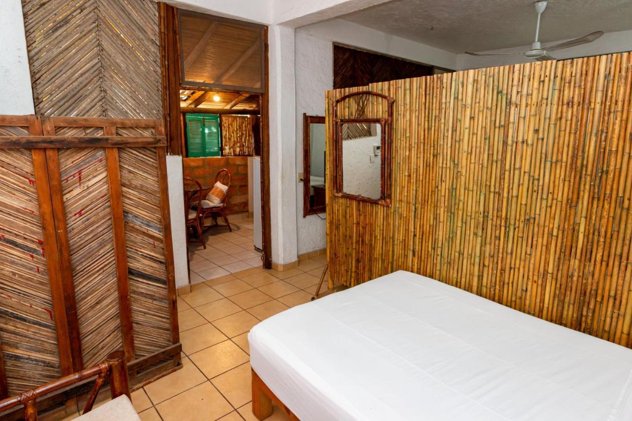 Casa Mexica Bungalows Zihuatanejo Eksteriør bilde