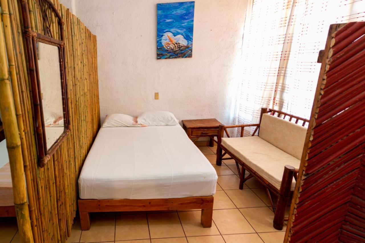 Casa Mexica Bungalows Zihuatanejo Eksteriør bilde