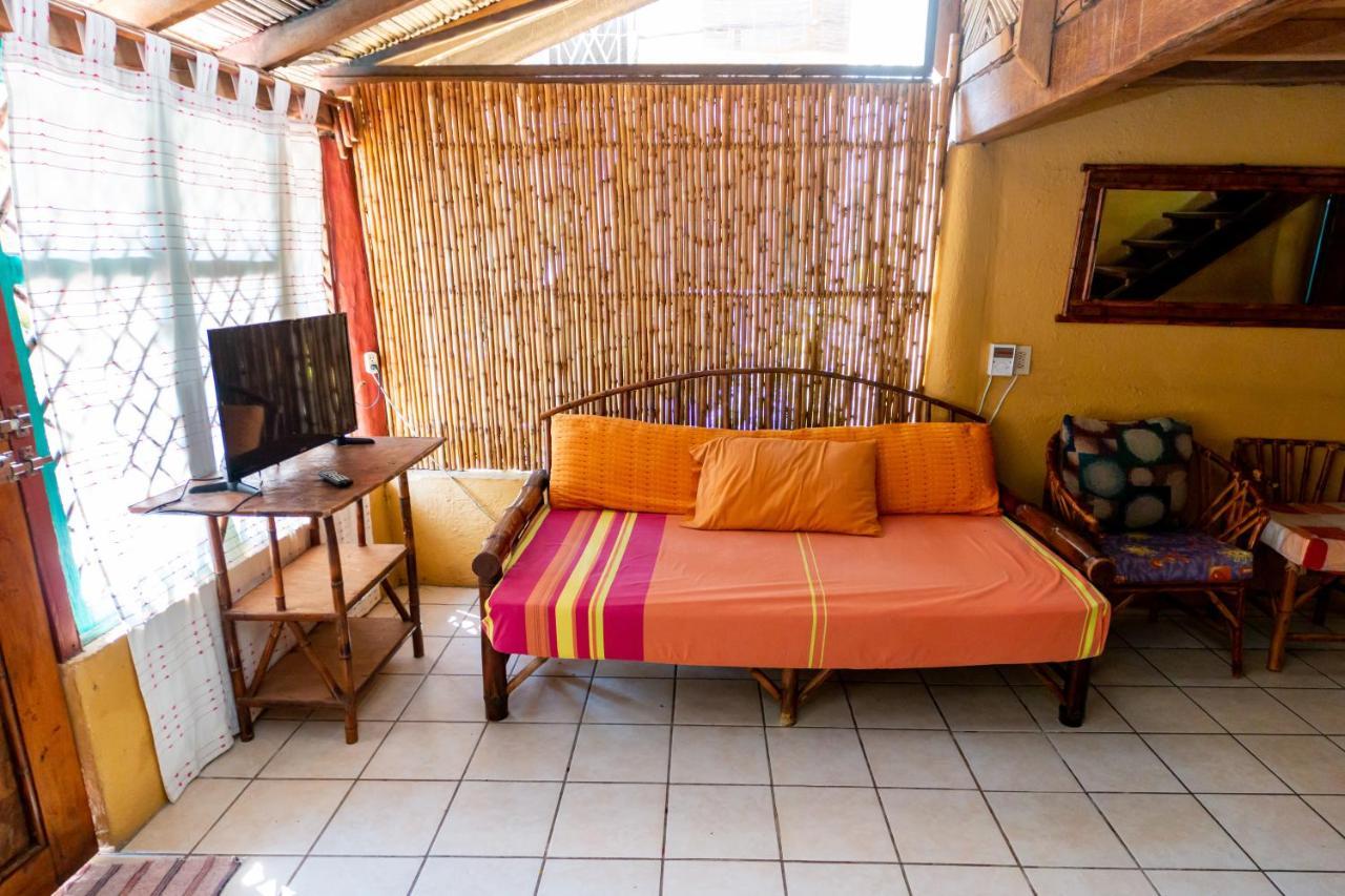 Casa Mexica Bungalows Zihuatanejo Eksteriør bilde