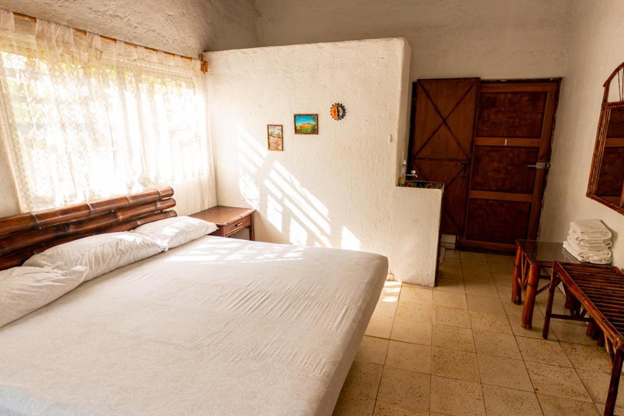 Casa Mexica Bungalows Zihuatanejo Eksteriør bilde