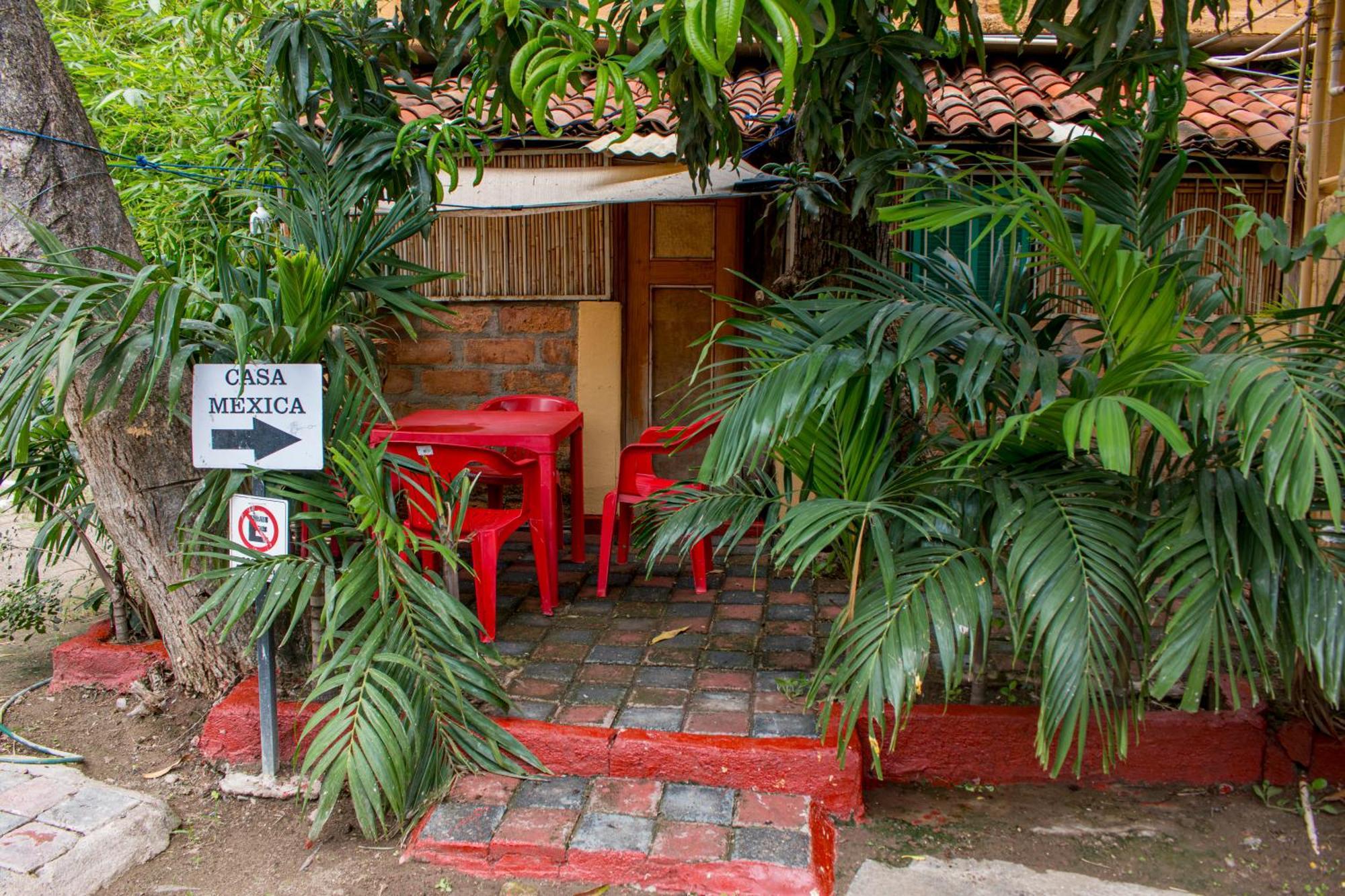 Casa Mexica Bungalows Zihuatanejo Eksteriør bilde